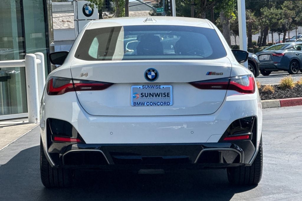2023 BMW i4 M50