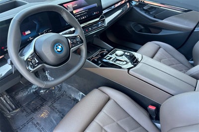2024 BMW i5 eDrive40