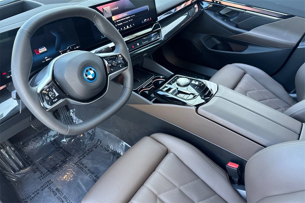2024 BMW i5 eDrive40