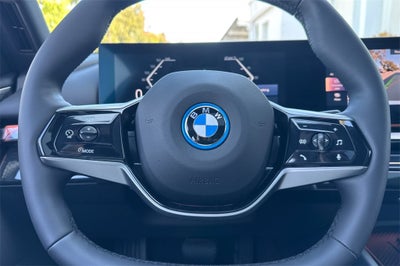 2024 BMW i5 eDrive40