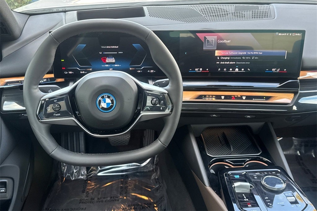 2025 BMW i5 eDrive40