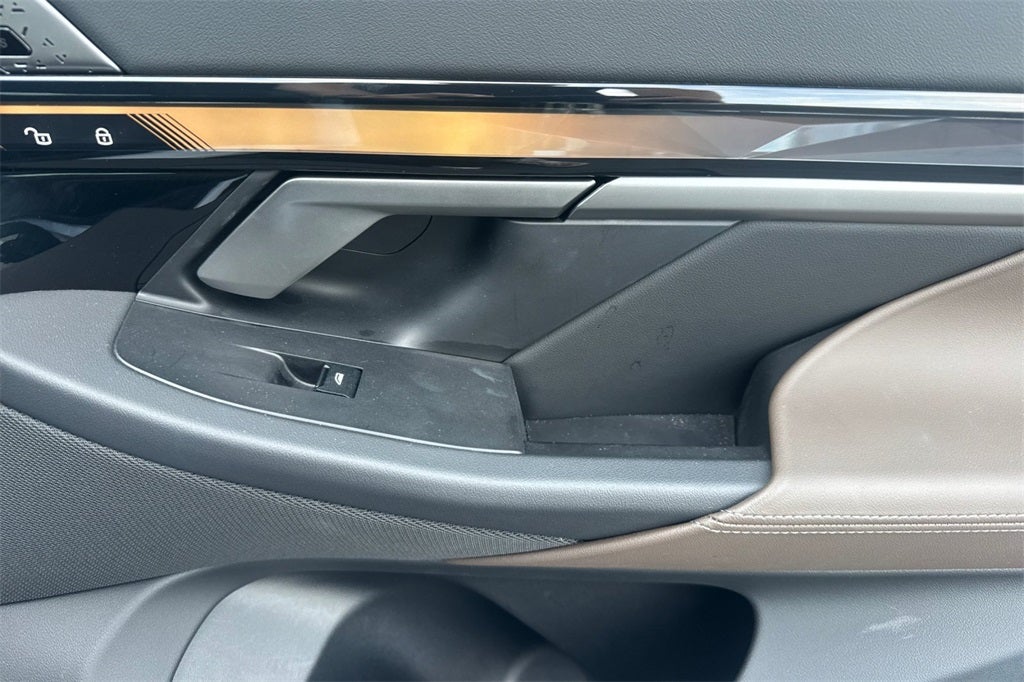 2025 BMW i5 eDrive40