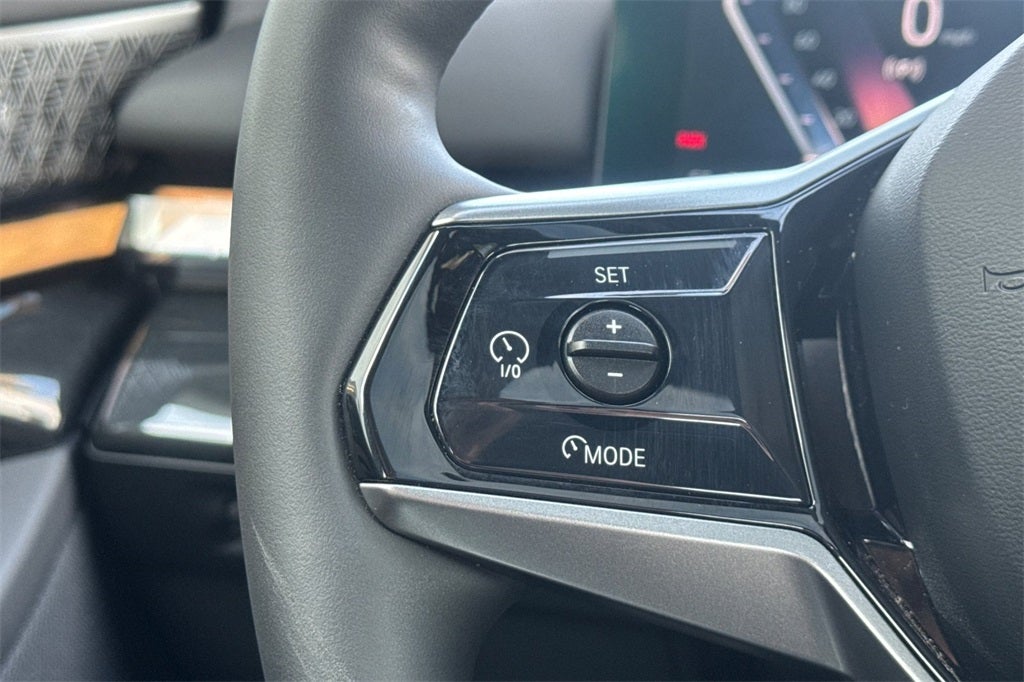 2025 BMW i5 eDrive40