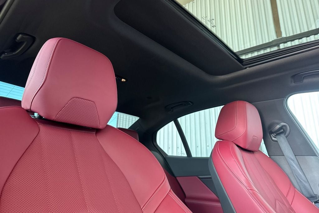 2025 BMW i5 eDrive40