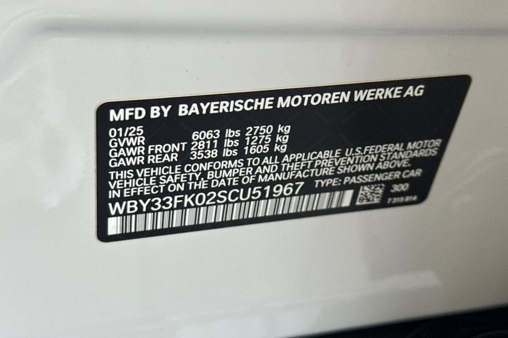 2025 BMW i5 eDrive40