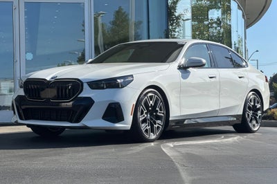 2025 BMW i5 eDrive40