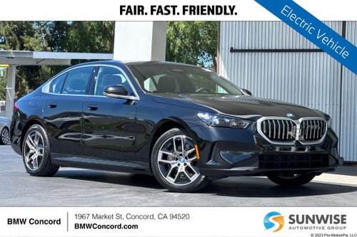 2025 BMW i5 eDrive40