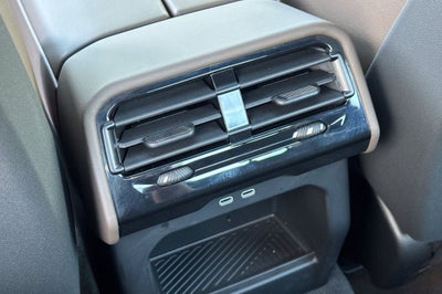 2025 BMW i5 eDrive40