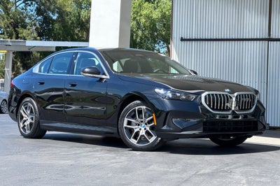 2025 BMW i5 eDrive40