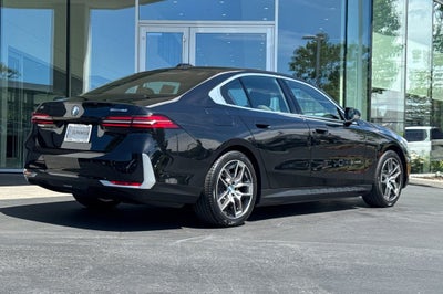 2025 BMW i5 eDrive40