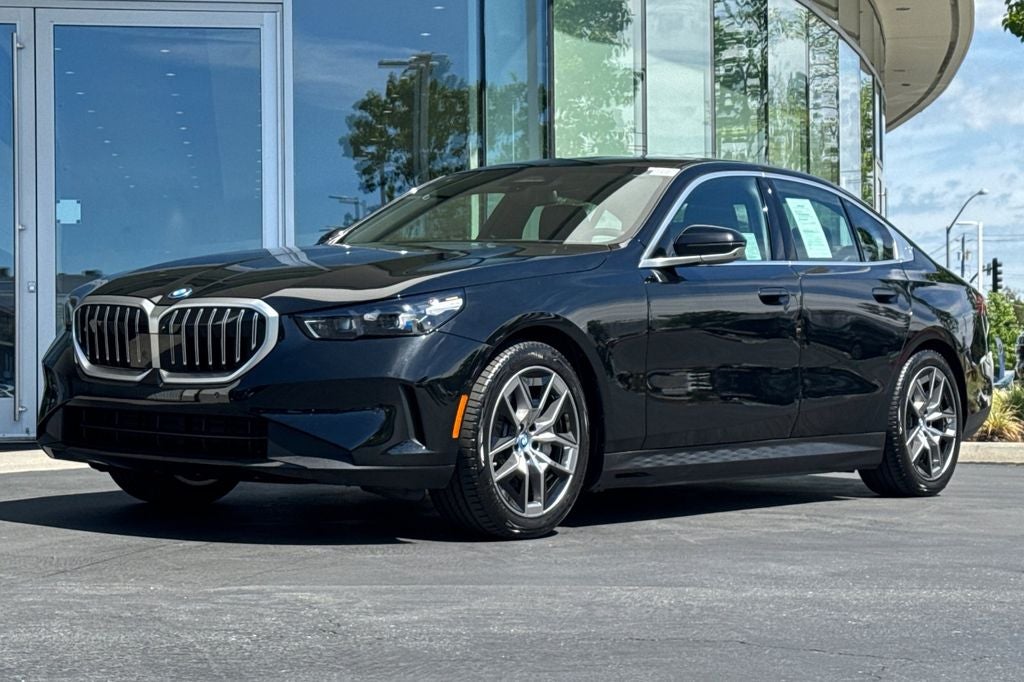 2025 BMW i5 eDrive40