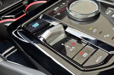 2025 BMW i5 eDrive40