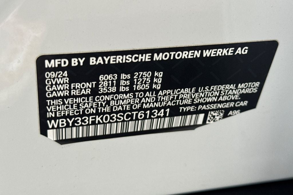 2025 BMW i5 eDrive40