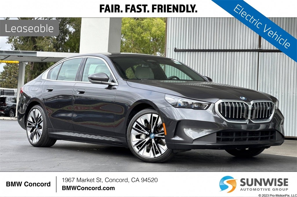 2025 BMW i5 eDrive40