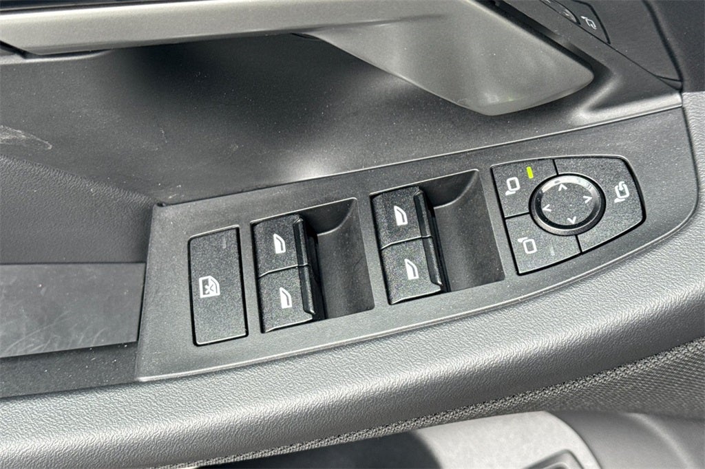 2025 BMW i5 eDrive40