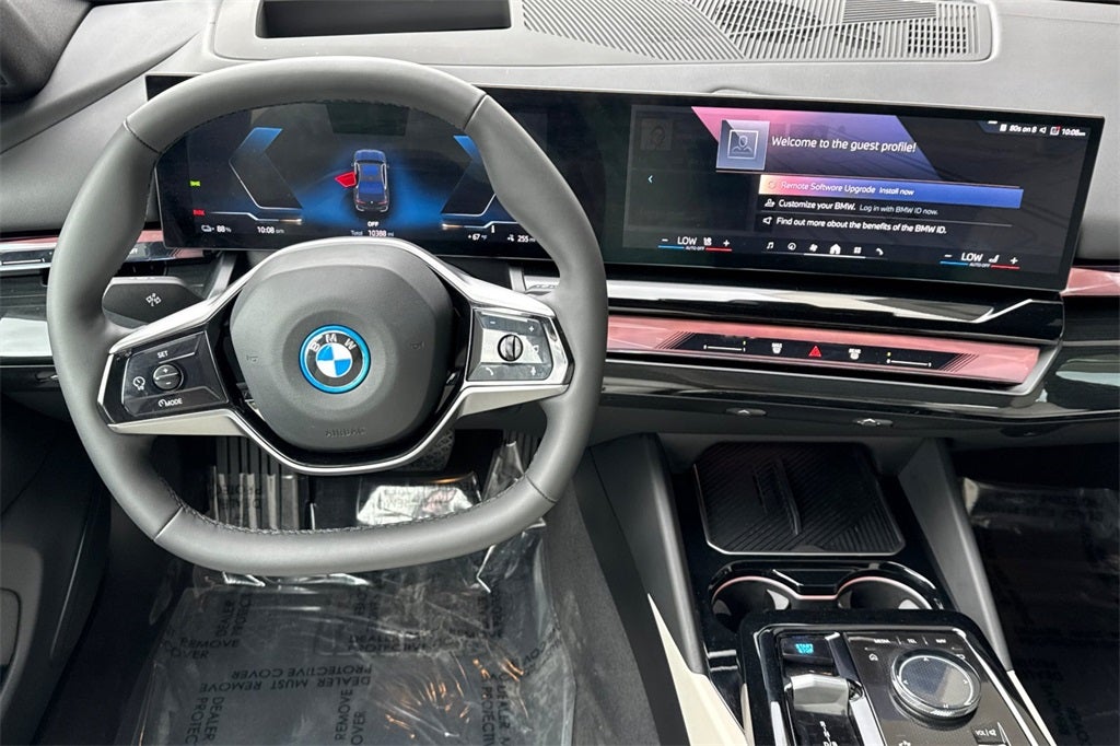 2025 BMW i5 eDrive40
