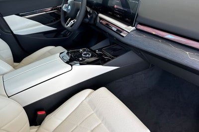 2027 BMW i5 xDrive40