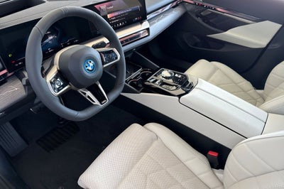 2027 BMW i5 xDrive40