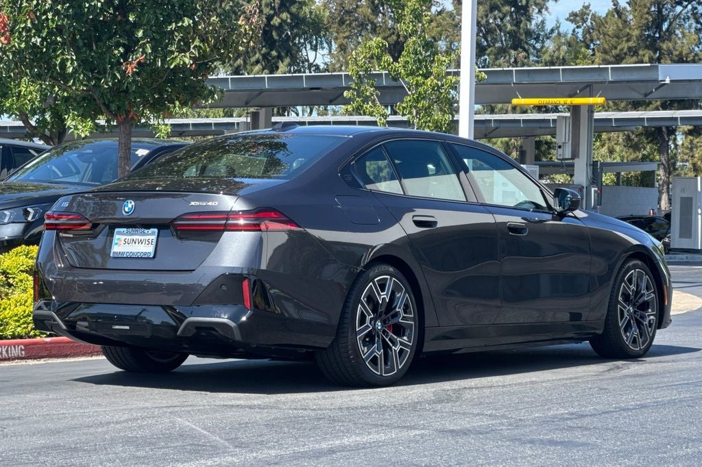 2027 BMW 5 Series i5 xdr