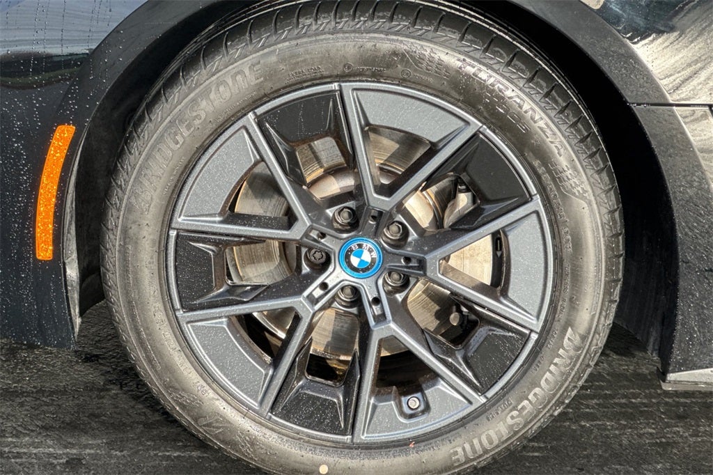 2023 BMW i4 eDrive35