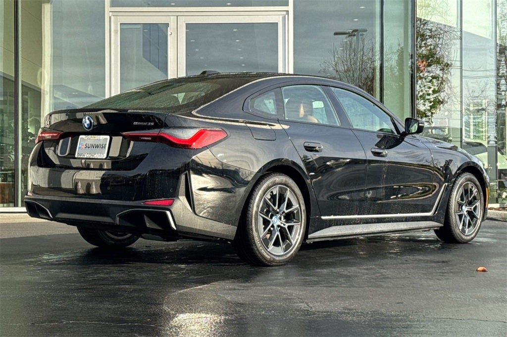 2023 BMW i4 eDrive35