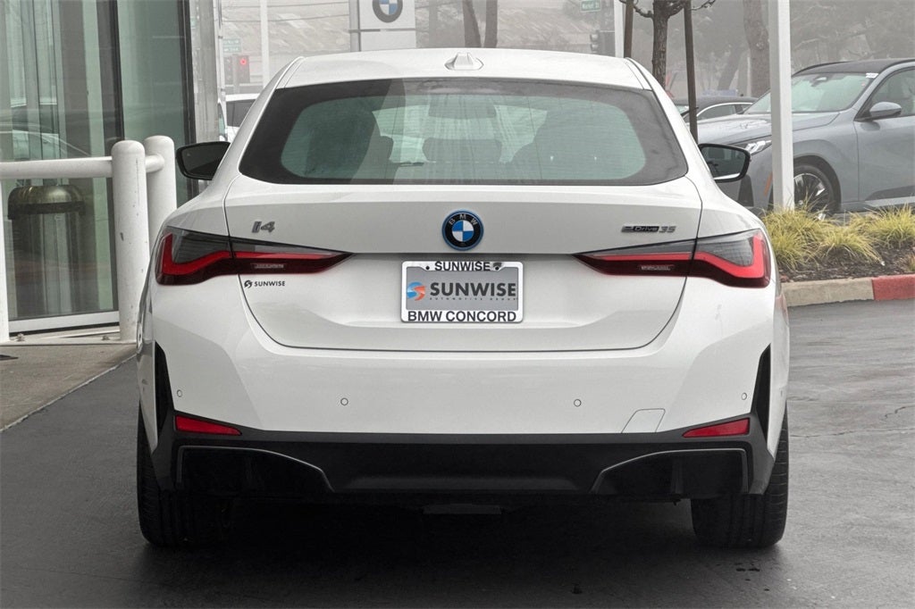 2024 BMW i4 eDrive35