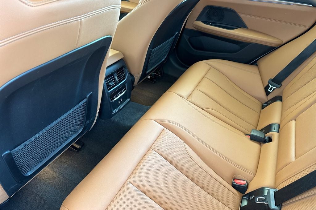 2023 BMW i4 eDrive35
