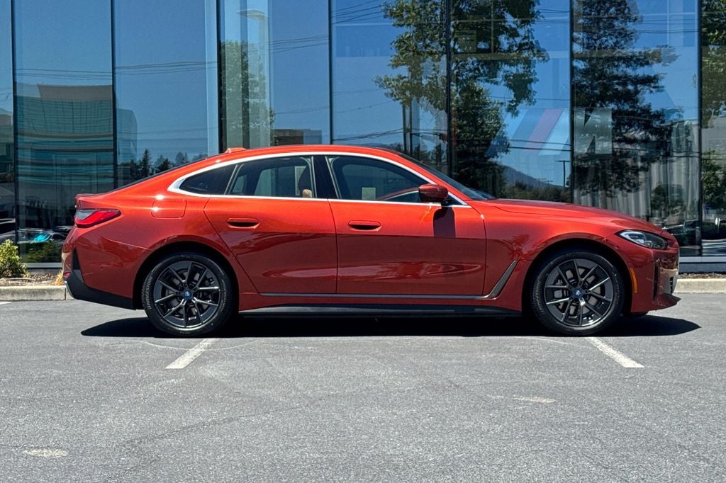 2023 BMW i4 eDrive35