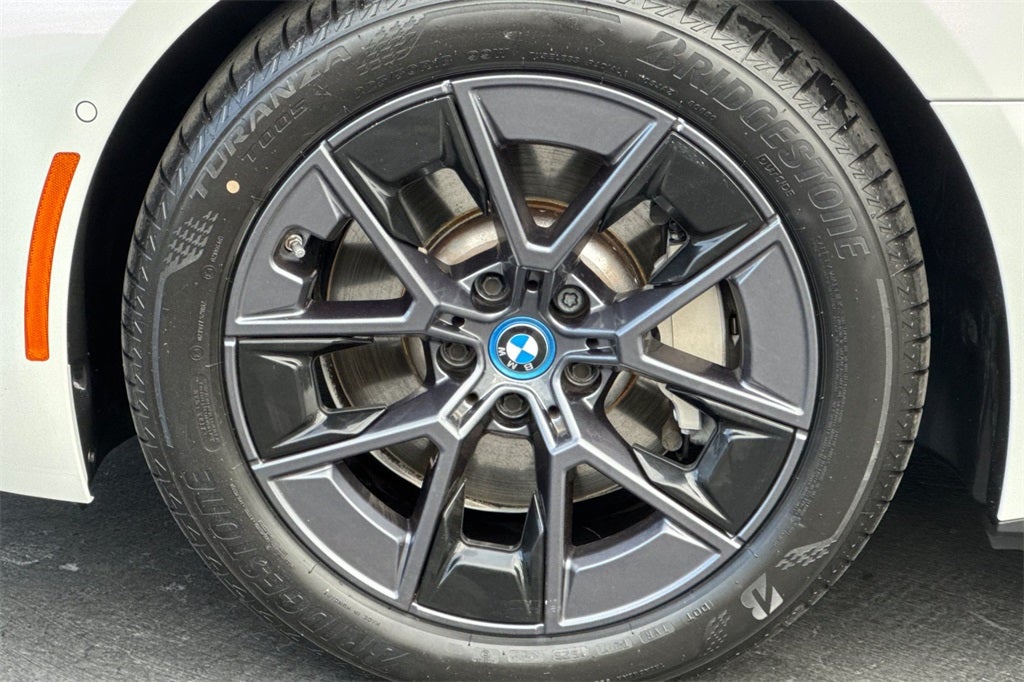 2023 BMW i4 eDrive35