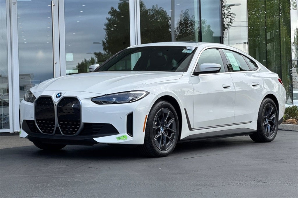 2023 BMW i4 eDrive35