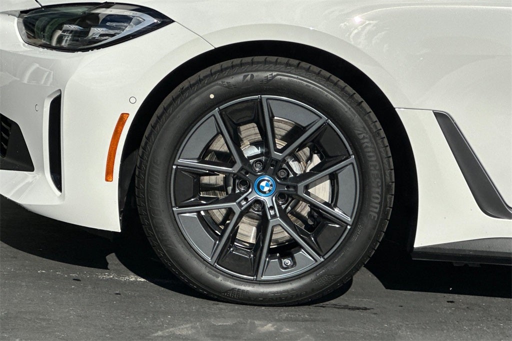 2023 BMW i4 eDrive35