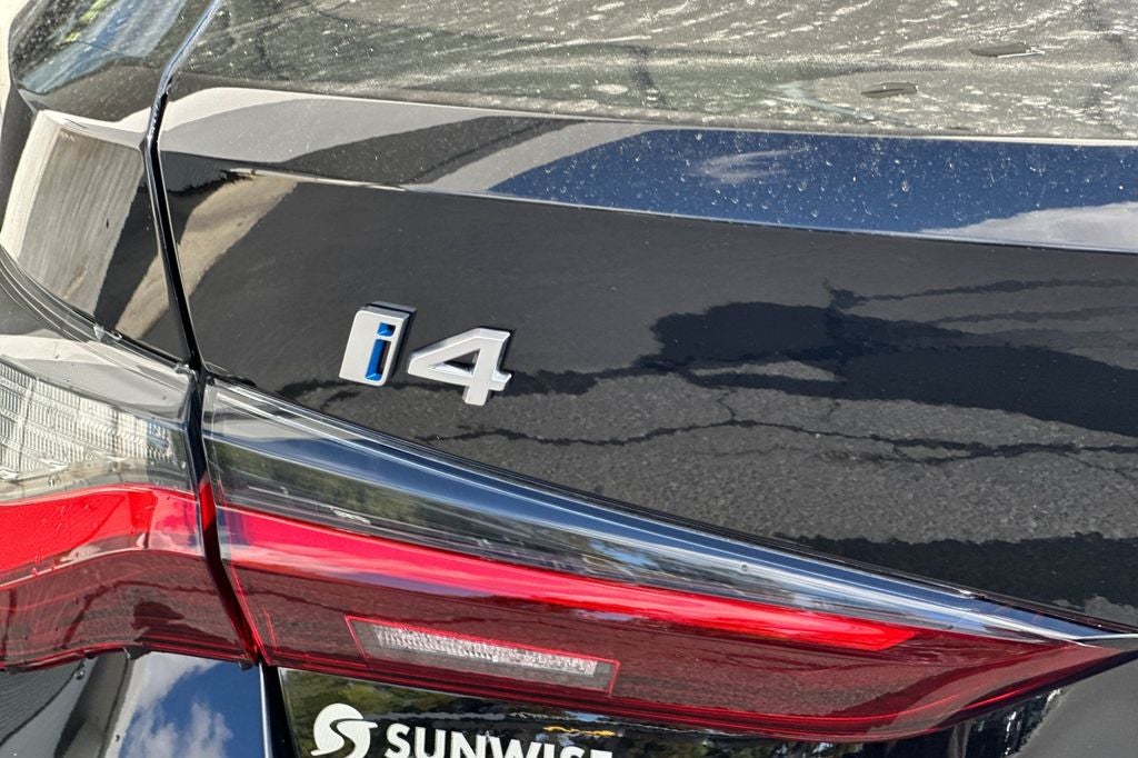 2023 BMW i4 eDrive35