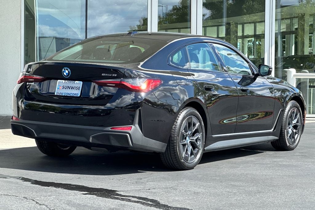 2023 BMW i4 eDrive35