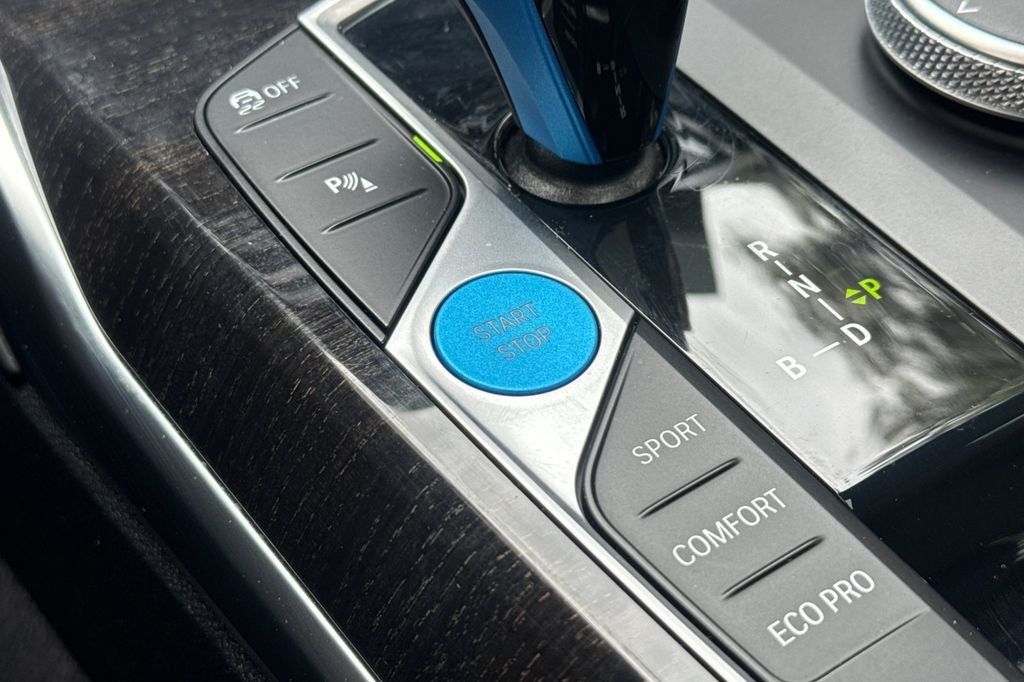 2023 BMW i4 eDrive35