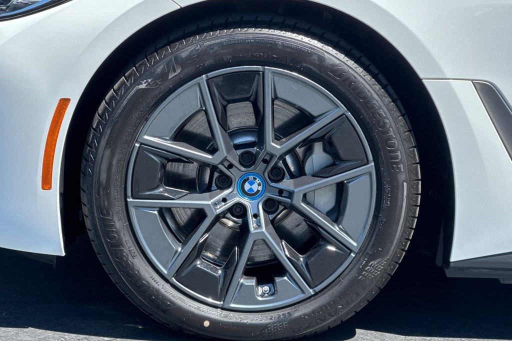 2023 BMW i4 eDrive35