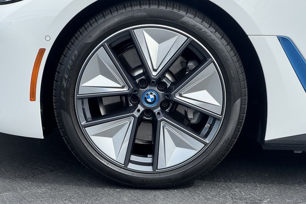 2023 BMW i4 eDrive35