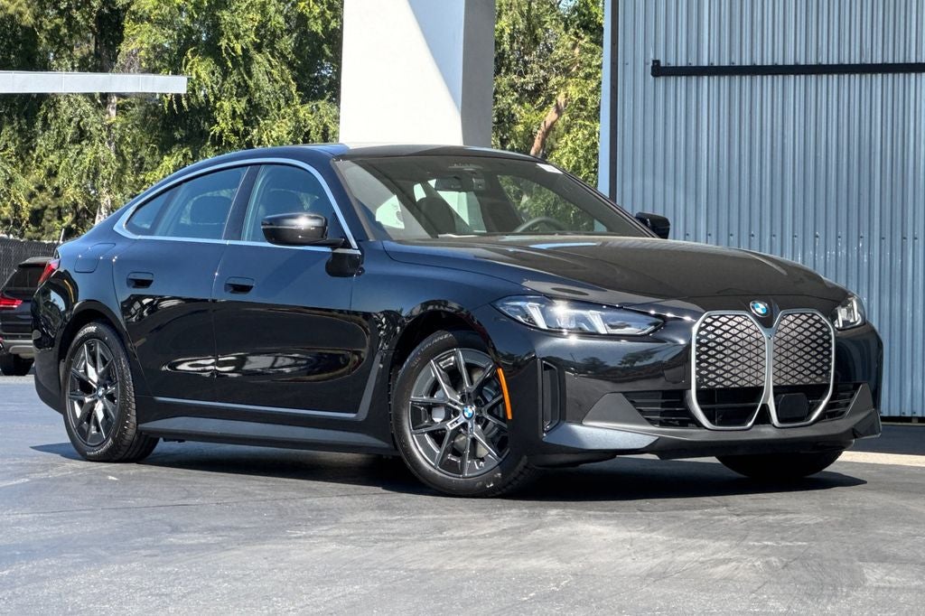 2026 BMW i4 xDrive40