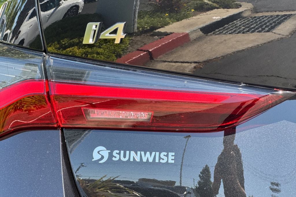 2026 BMW i4 xDrive40