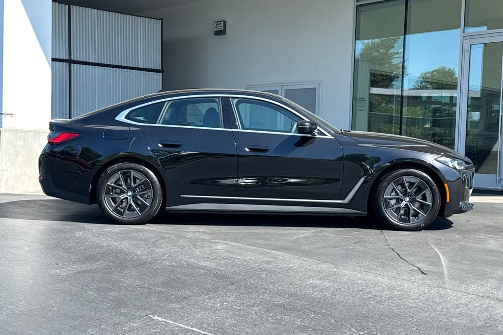 2026 BMW i4 xDrive40