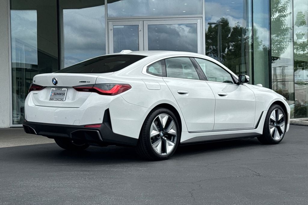 2026 BMW i4 xDrive40