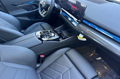 2026 BMW i5 M60