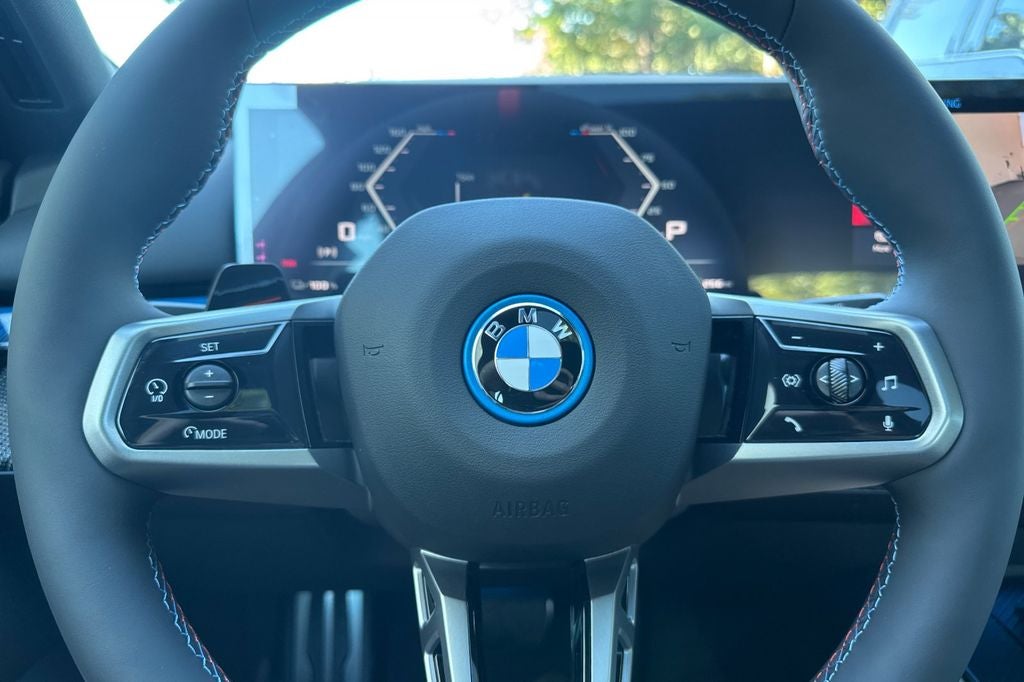 2026 BMW i5 M60