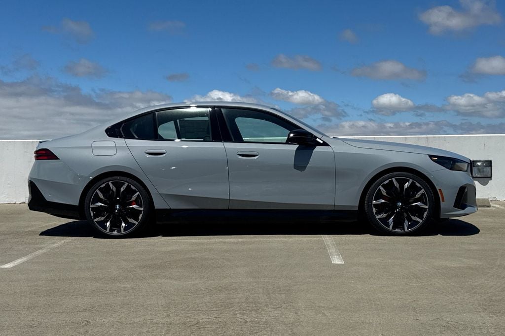 2026 BMW i5 M60