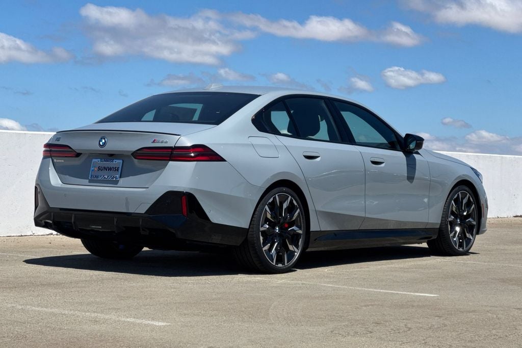 2026 BMW i5 M60