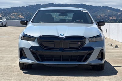 2026 BMW i5 M60