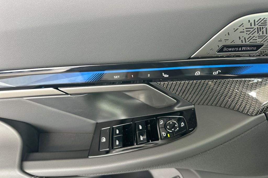 2026 BMW i5 M60