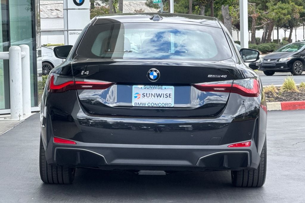 2026 BMW i4 eDrive40