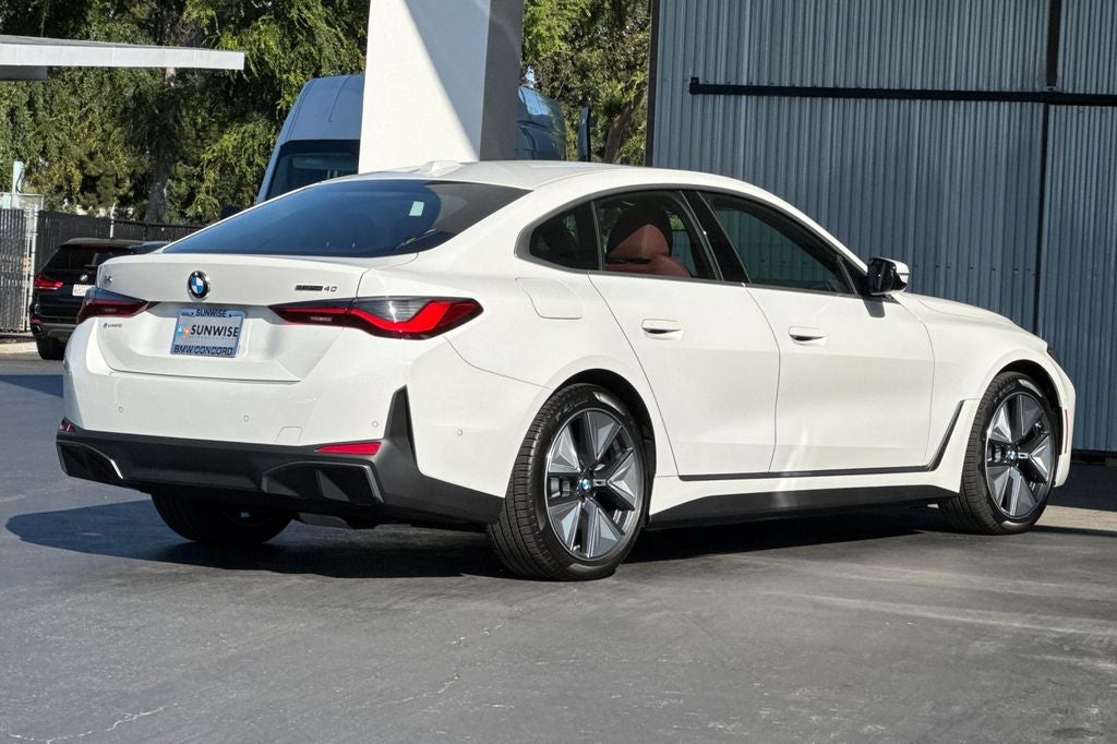 2026 BMW i4 eDrive40