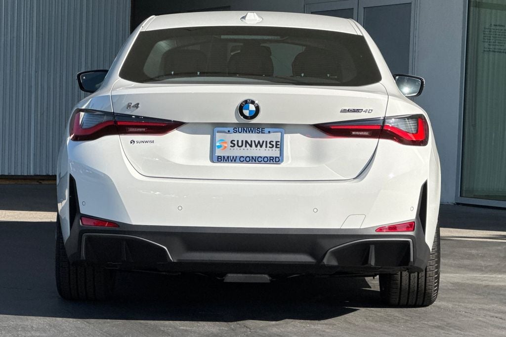 2026 BMW i4 eDrive40