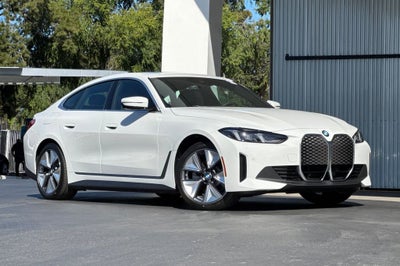 2026 BMW i4 eDrive40